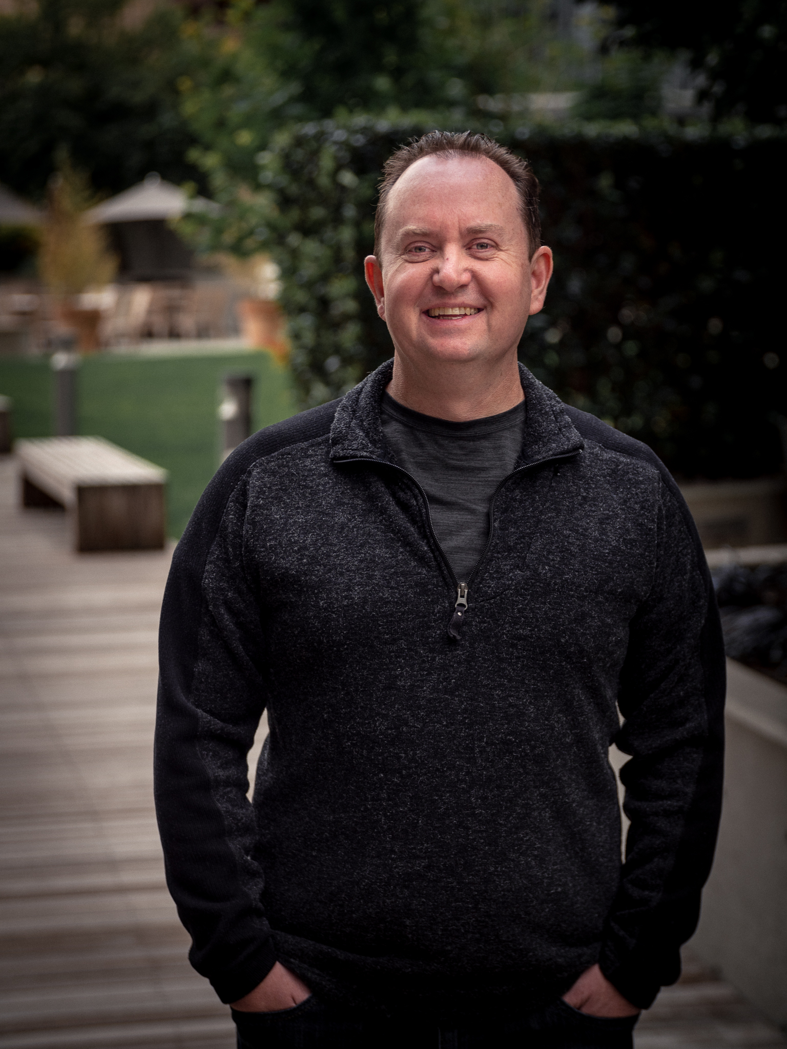 Steve Simonson — ecommerce mentor, business coach, and serial entrepreneur